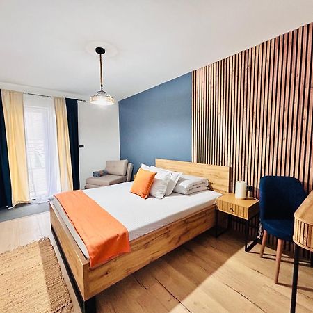 Hotel Casa Irinei Poiana Mărului Esterno foto