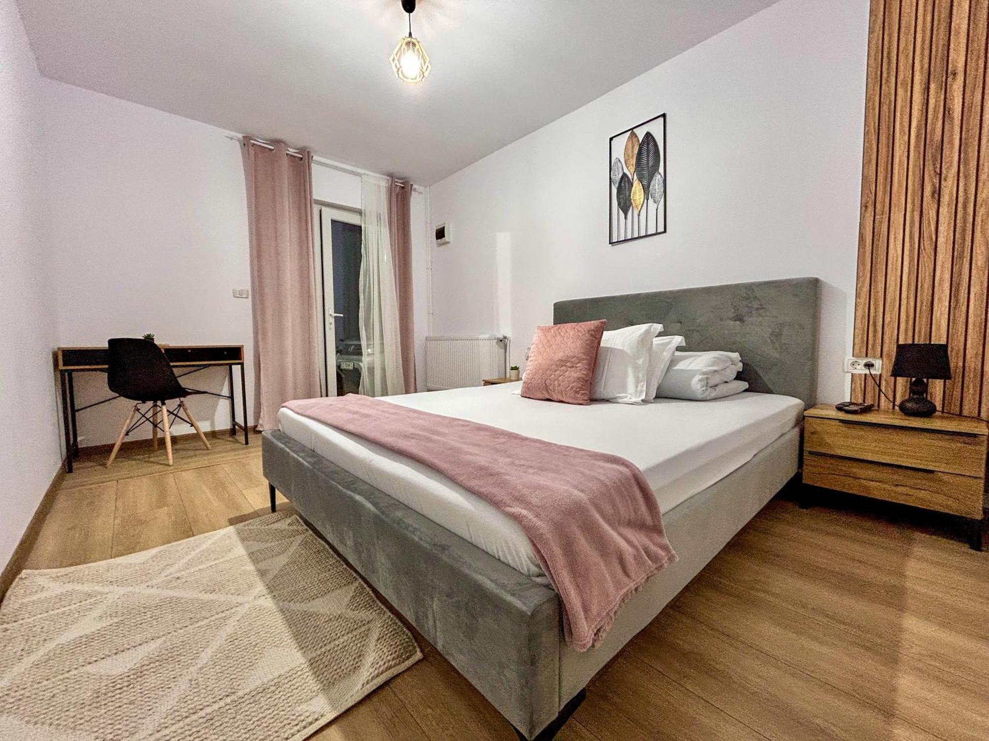 Hotel Casa Irinei Poiana Mărului Esterno foto